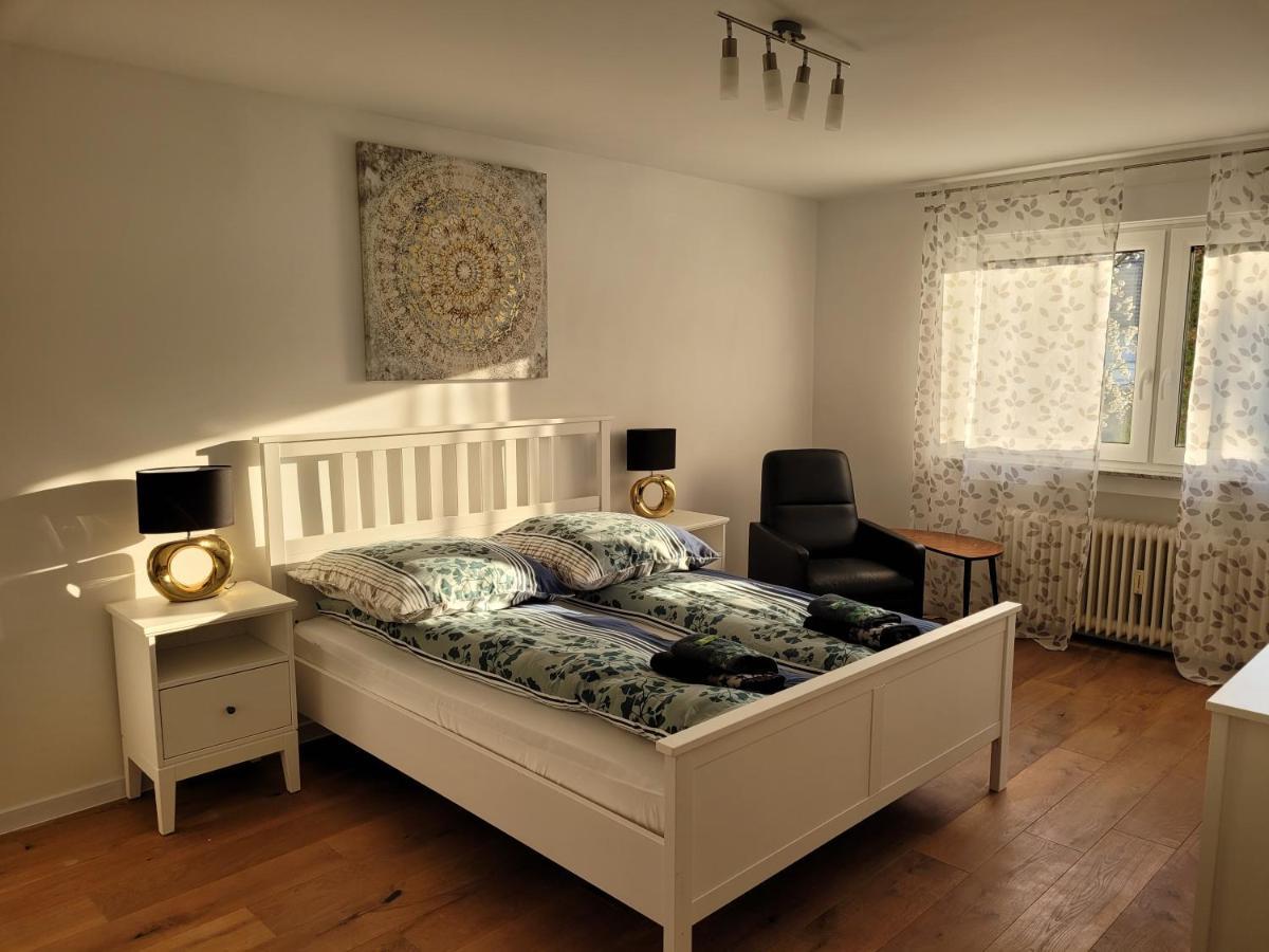 Ferienwohnung Anna Oftersheim Schwetzingen Hockenheim 3 Zimmer Mit Balkon Екстер'єр фото