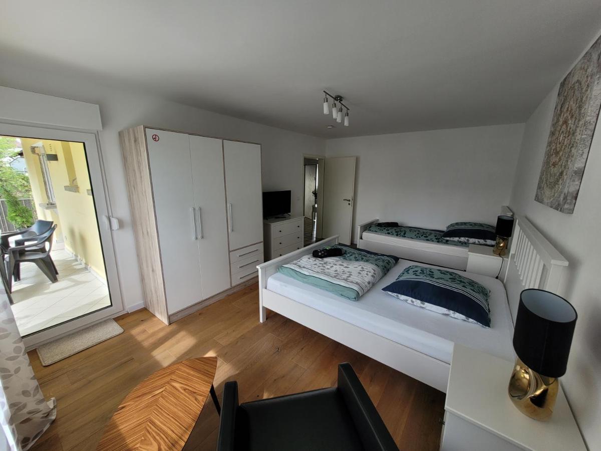 Ferienwohnung Anna Oftersheim Schwetzingen Hockenheim 3 Zimmer Mit Balkon Екстер'єр фото